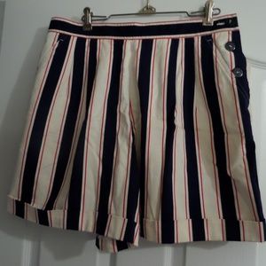WOMEN SHORTS